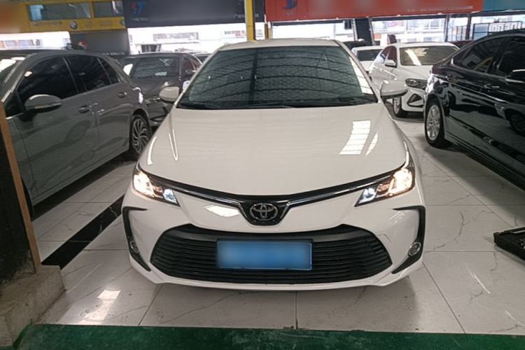 Toyota Corolla 2022 — 2