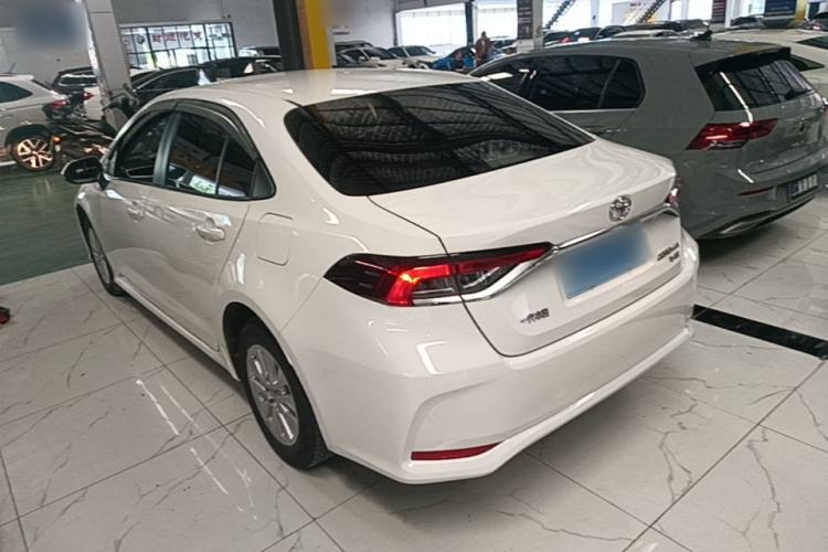 Toyota Corolla 2022 — 4