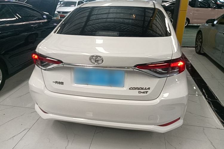 Toyota Corolla 2022 — 5