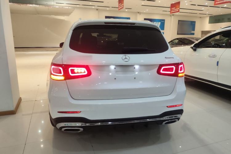 Mercedes-Benz GLC 300 L 2022 — фото 5