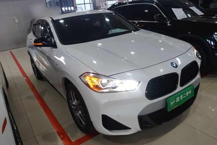 BMW X2 2023 — фото 3