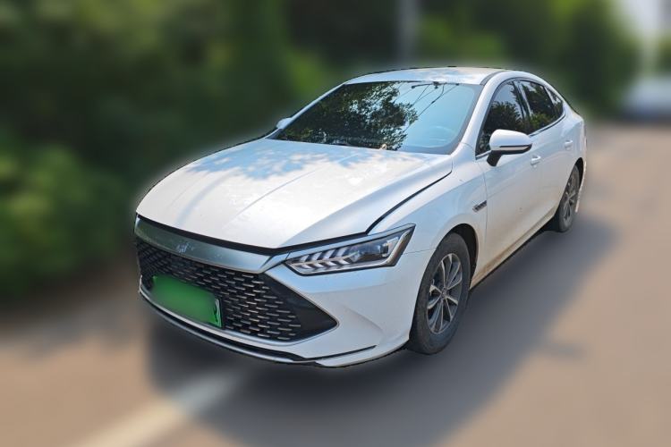 BYD Qin Plus 2023 — фото 1