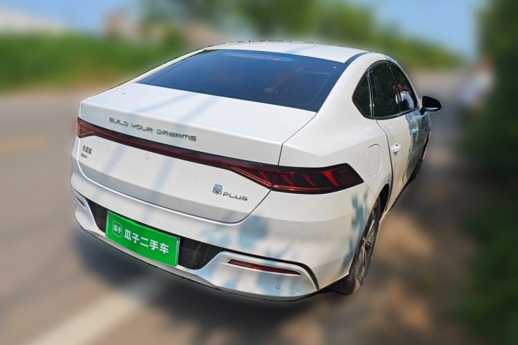 BYD Qin Plus 2023 — фото 4