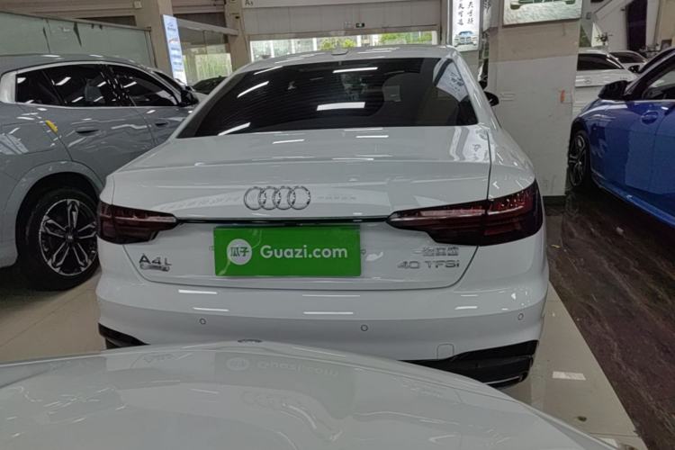 Audi A4 2024 — 5