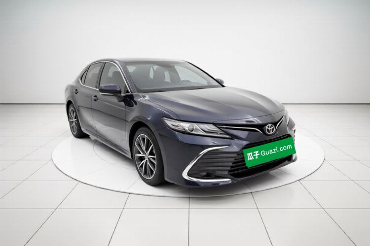 Toyota camry 2021 — фото 3