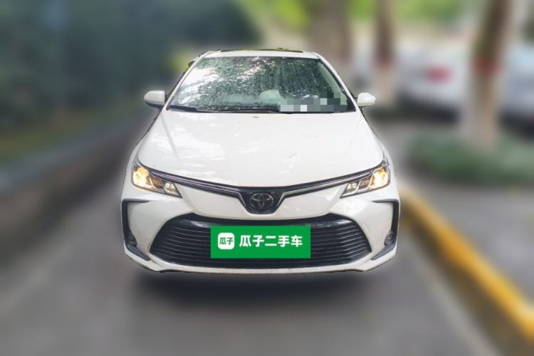 Toyota Corolla 2021 — фото 2