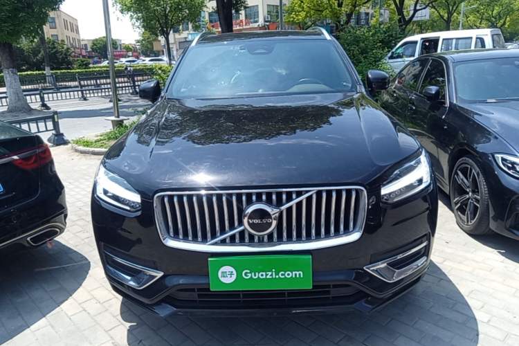 Volvo XC90 2024 — 2