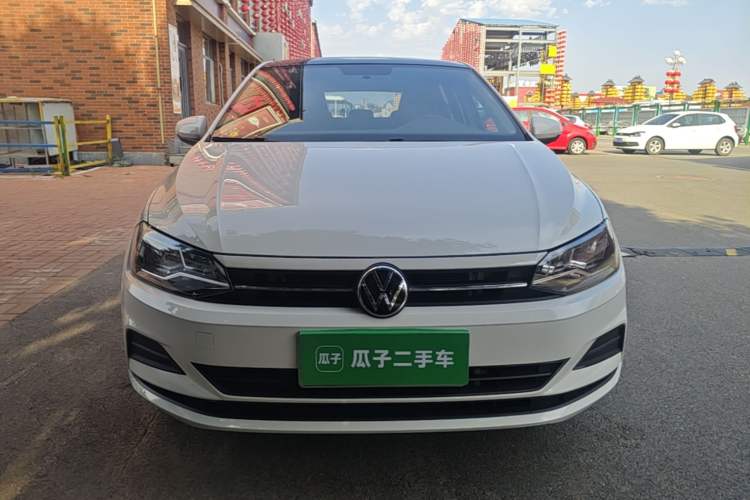 Volkswagen Polo 2021 — 2