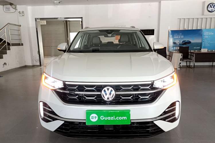 Volkswagen Tayron 2023 — 2