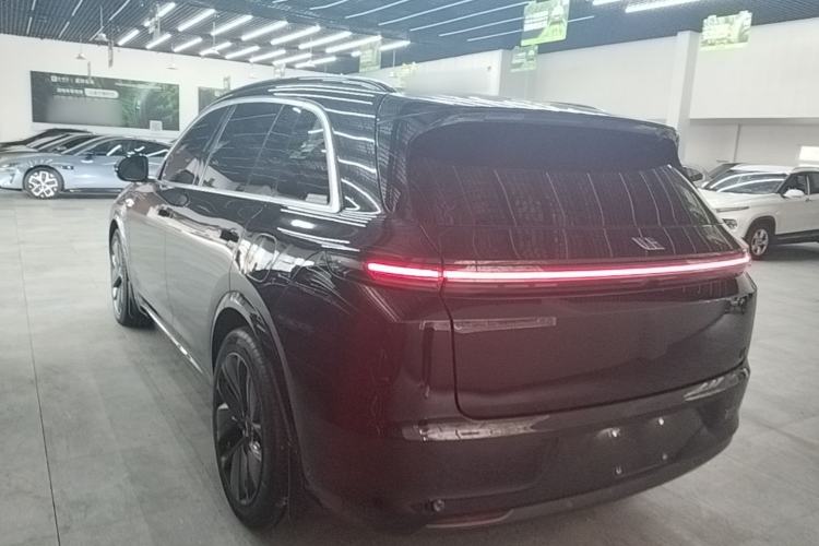 Li Auto L7 2023 — 4