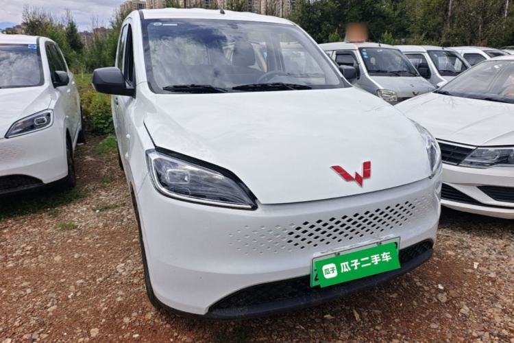 Wuling Hongguang 2025 — 3