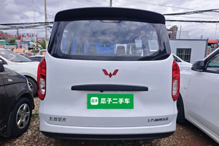 Wuling Hongguang 2025 — 5