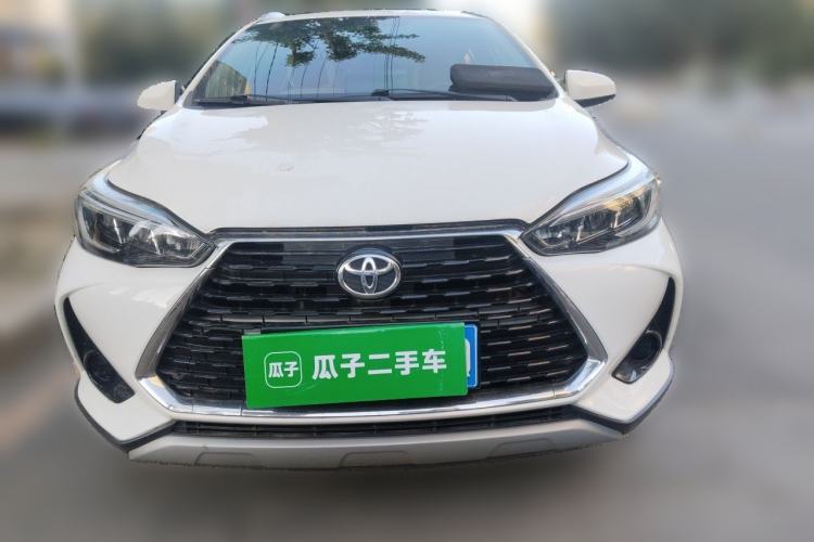 Toyota Yaris 2022 — 2