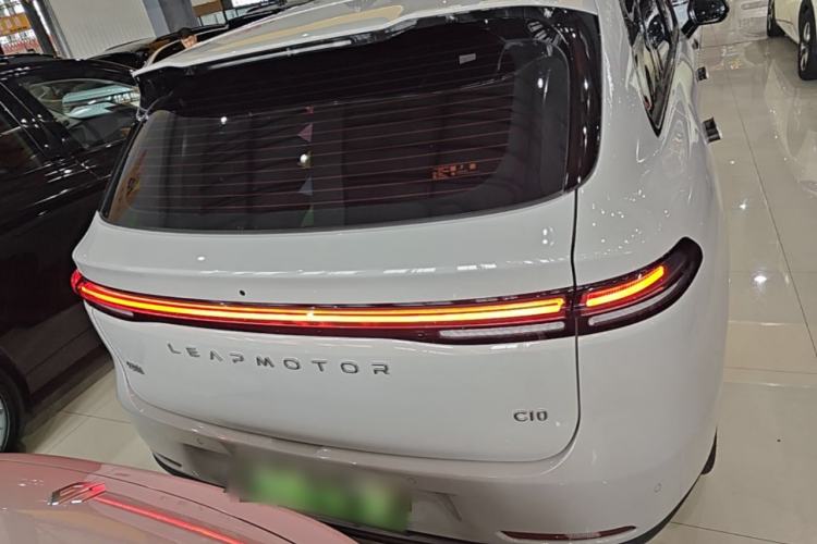 Leapmotor C10 2026 — 5