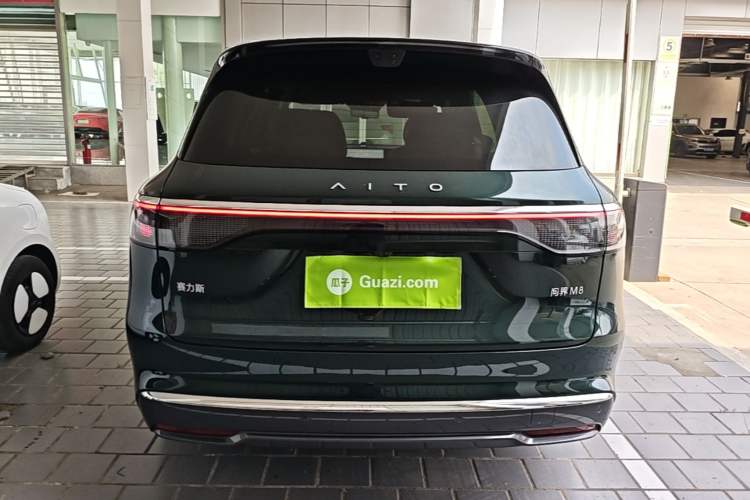 AITO AITO M8 2025 — 5
