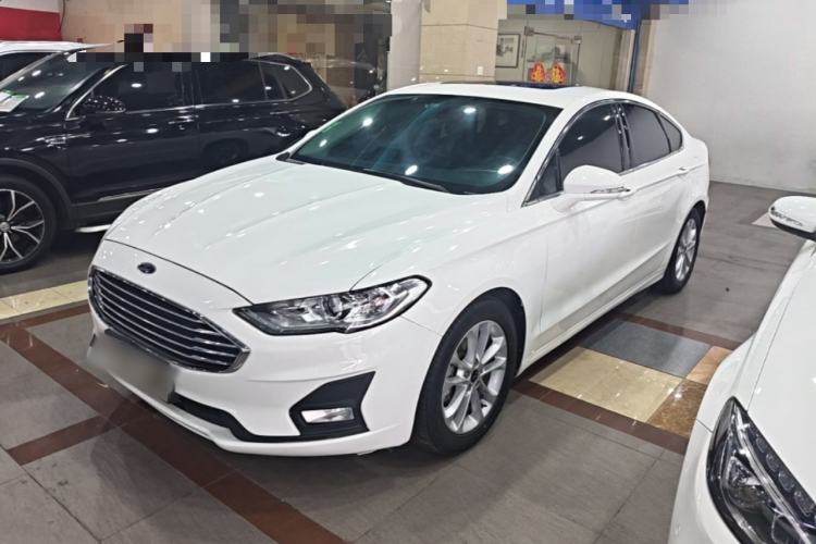 Ford Mondeo 2020 — фото 1