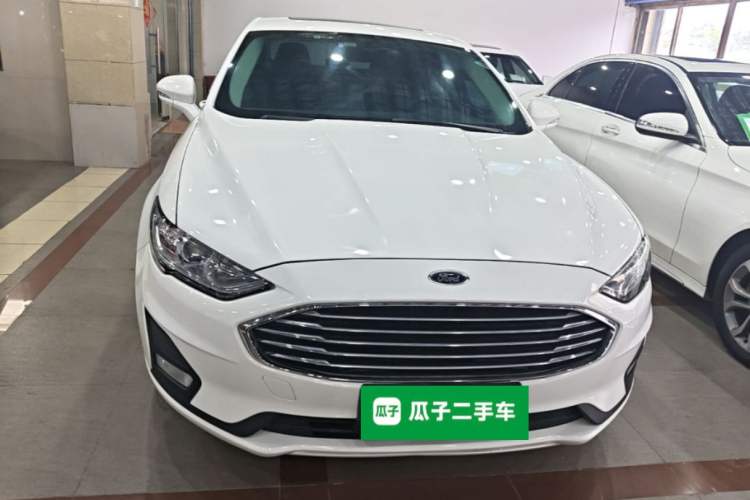 Ford Mondeo 2020 — фото 2