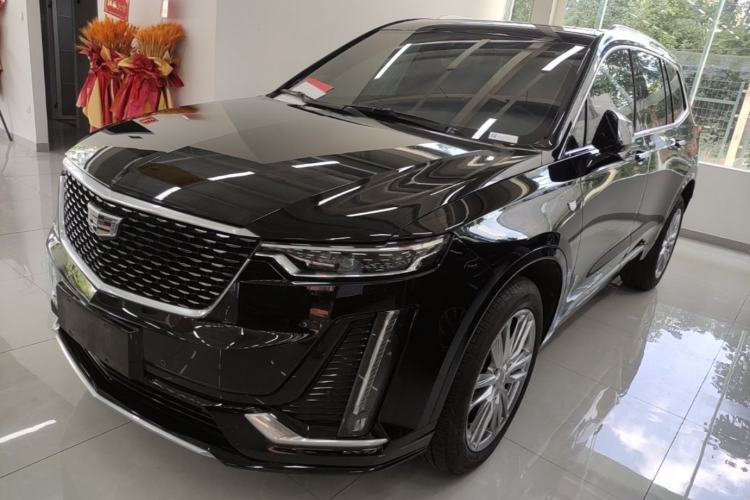 Cadillac XT6 2022 — фото 1