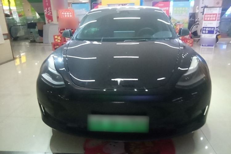 Tesla Model 3 2021 — 2
