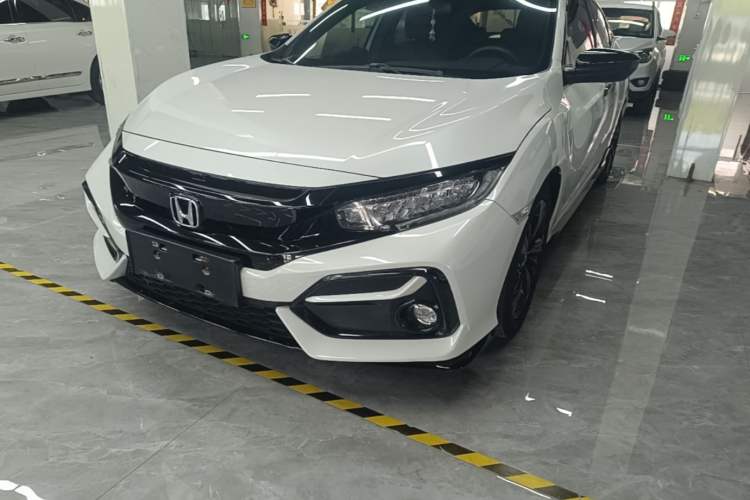 Honda civic 2021 — фото 1
