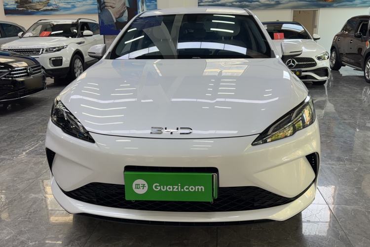 BYD Seal 05 DM-i 2025 — фото 3