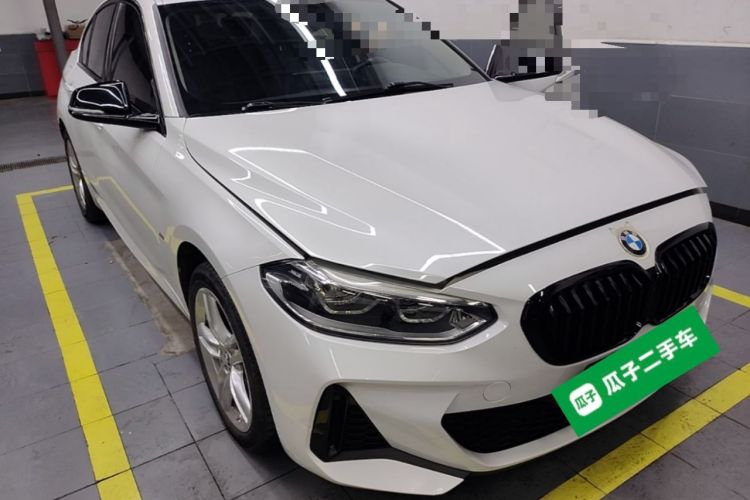 BMW 120i 2021 — фото 3