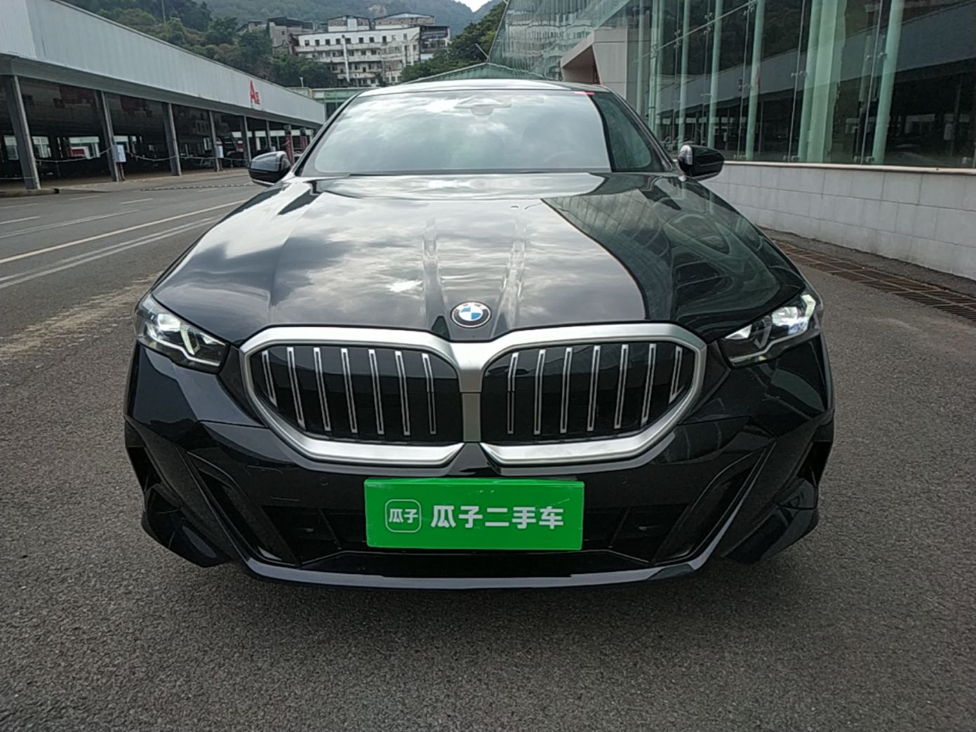 BMW 525Li 2025 — фото 2