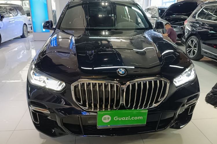 BMW X5 2022 — 2