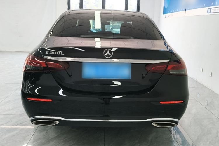Mercedes-Benz E 300 L 2022 — 5