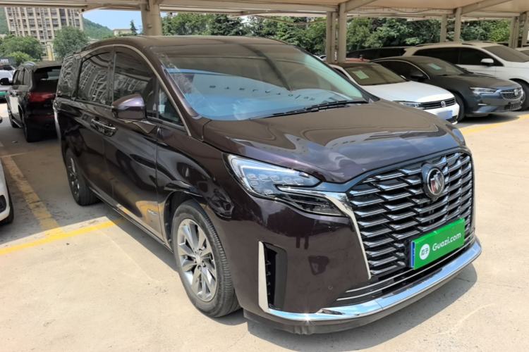 Buick GL8 2022 — 3