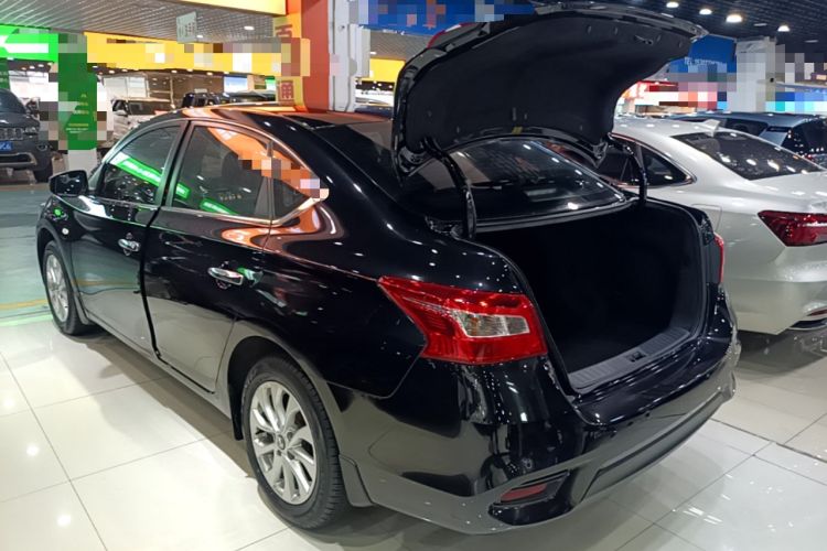 Nissan Sentra 2021 — 4