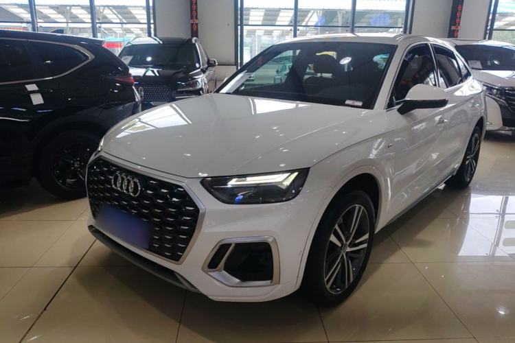 Audi q5l sportback 2021 — фото 1