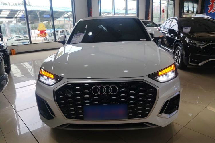 Audi q5l sportback 2021 — фото 2