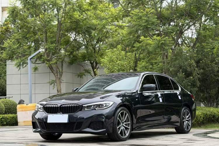 BMW 325Li 2021 — фото 1