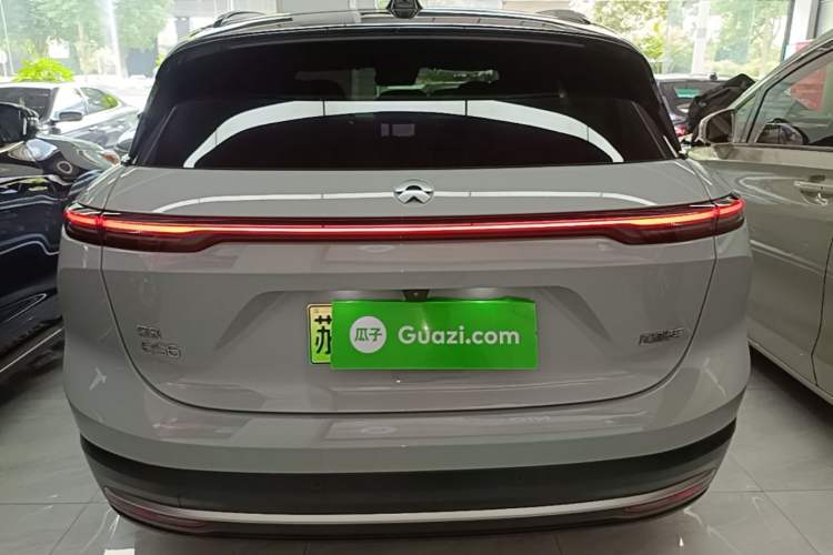 NIO ES6 2024 — 5