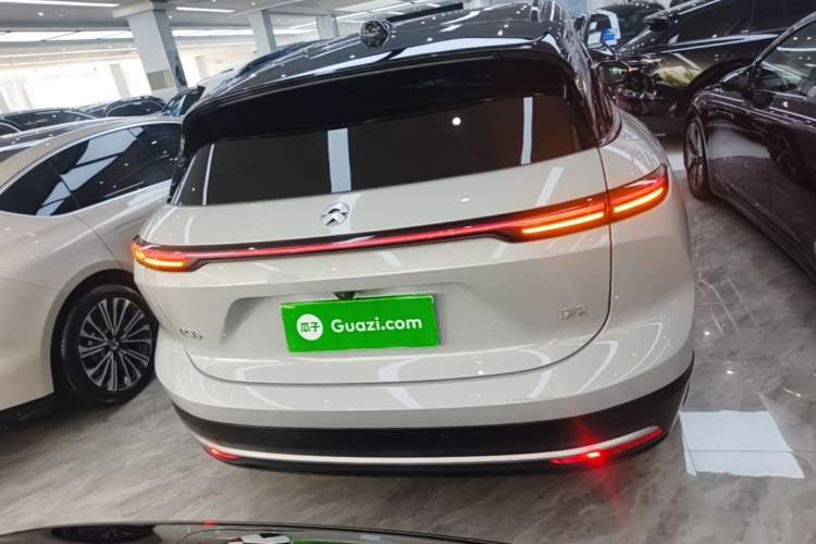 NIO ES6 2023 — 5