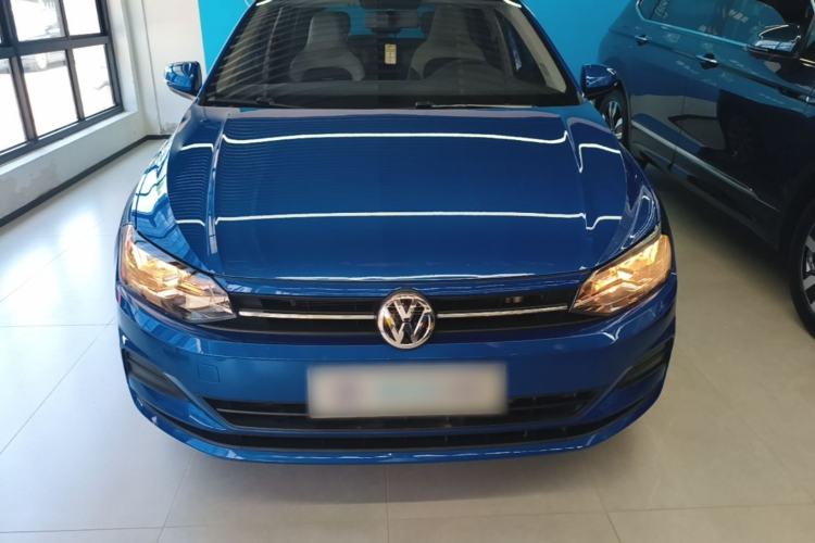 Volkswagen Polo 2019 — 2