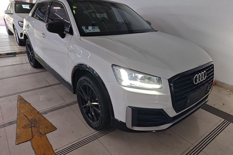 Audi Q2L 2021 — 3