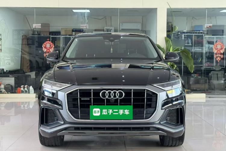 Audi Q8 2021 — 2