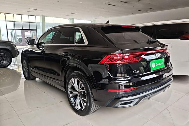Audi Q8 2021 — 4