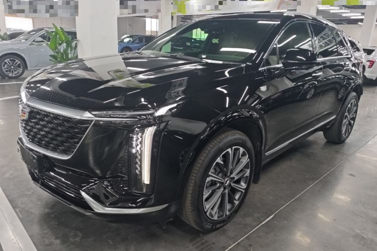 Cadillac XT5 2026 — фото 1