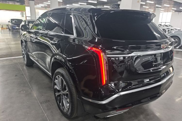 Cadillac XT5 2026 — фото 4