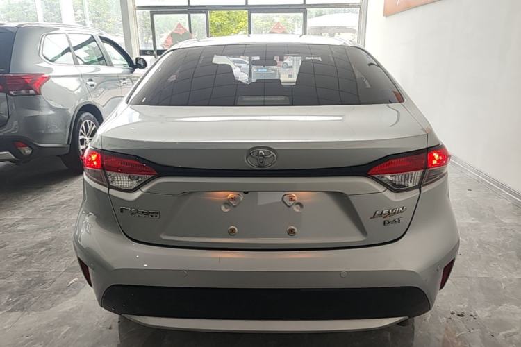 Toyota Corolla 2021 — 5