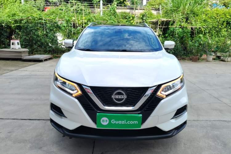 Nissan Qashqai 2023 — 2