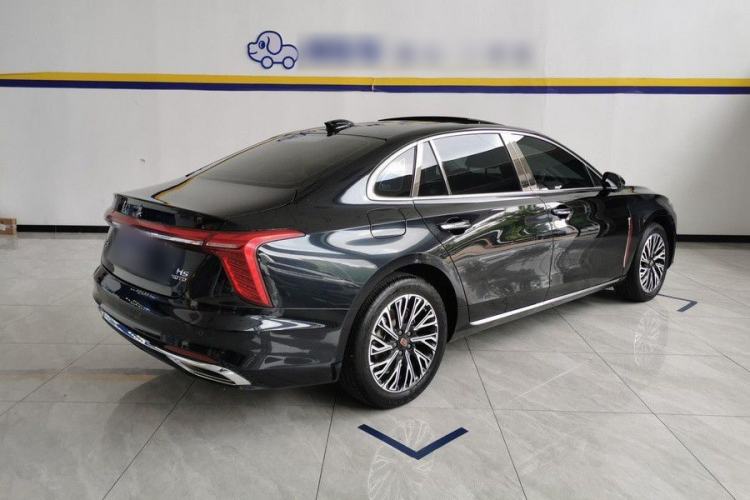 Hongqi H5 2025 — 3