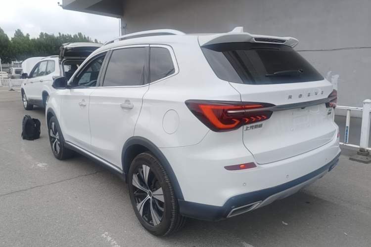 Roewe RX5 2020 — 4