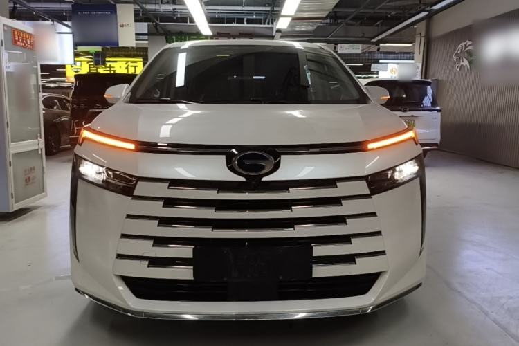 GAC Motor Trumpchi E8 2024 — фото 2