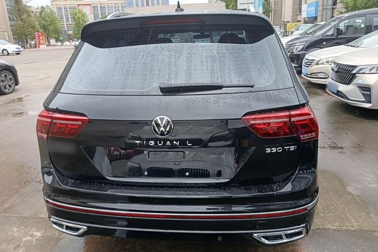 Volkswagen Tiguan L 2022 — 5