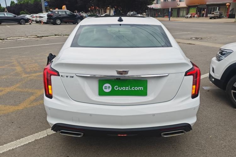 Cadillac CT5 2022 — 5