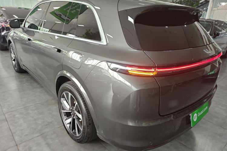 Li Auto L7 2023 — 4
